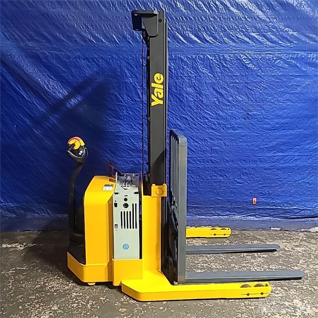 Yale MSW040 Savaeigiai rietuvai