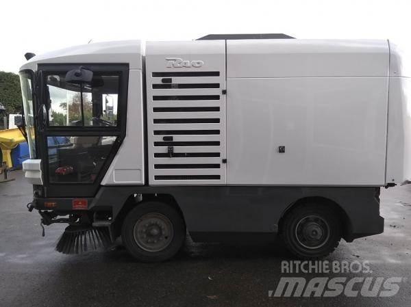 Ravo 530STH Šlavimo technika