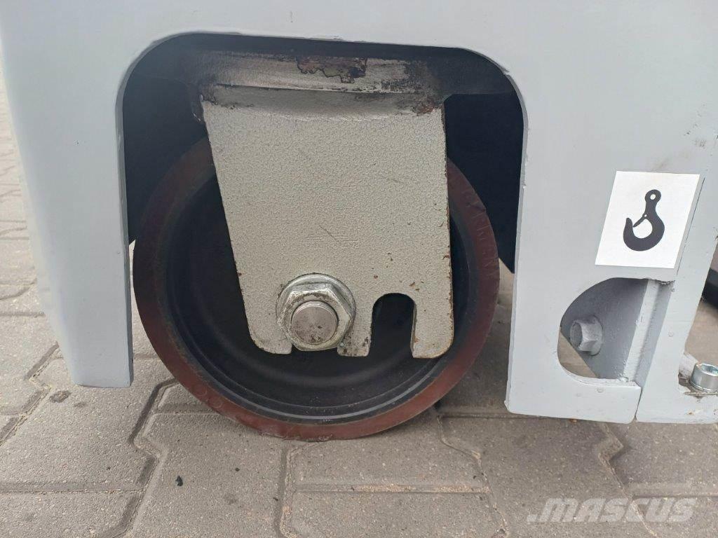 Hubtex MQ40 Krautuvai su pakrovimu iš šonų