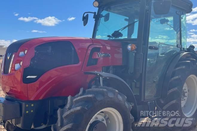 Valtra F105S Traktoriai