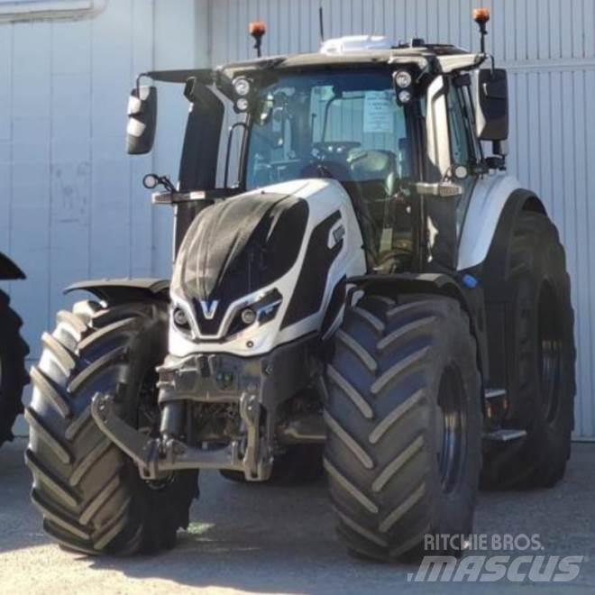 Valtra Q305 Traktoriai