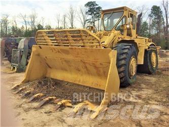 CAT 988 Naudoti ratiniai krautuvai