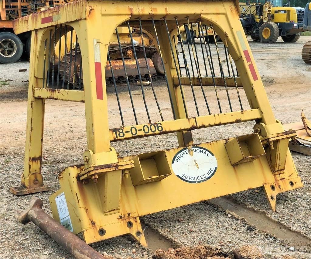 CAT D8K Kabinos ir interjeras