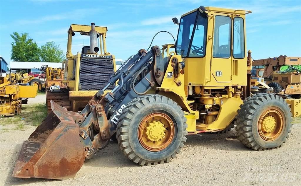 CAT IT18B Naudoti ratiniai krautuvai