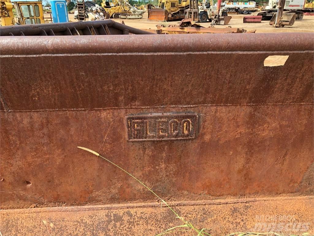 Fleco D8 Peiliai