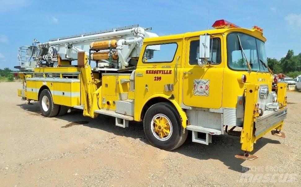 Mack CF685 Gaisrinės