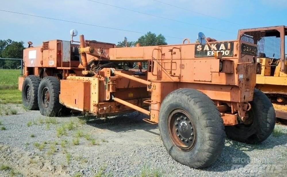 Sakai ER300 Statyba - Kita