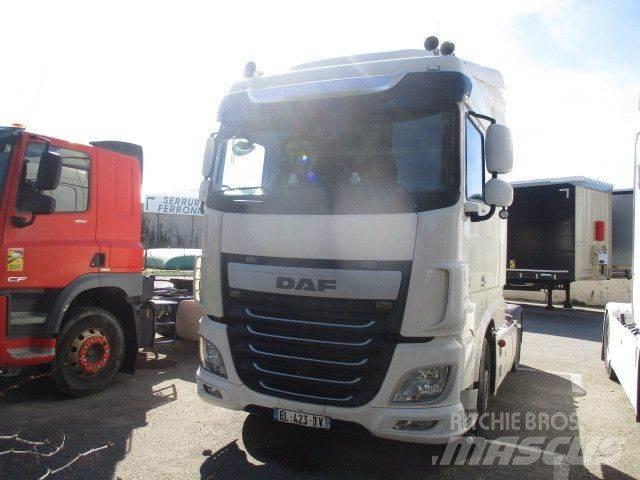DAF XF 460 Naudoti vilkikai