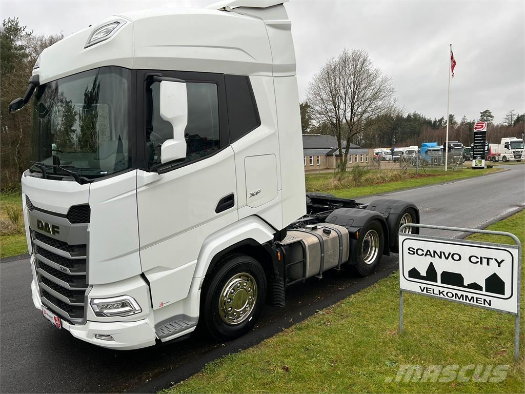 DAF XF530 FTS 6x2 Naudoti vilkikai