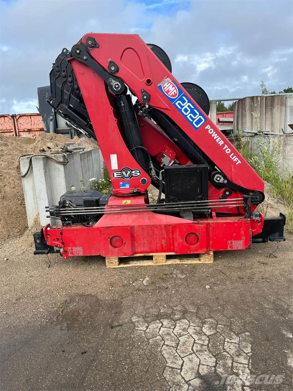 HMF 2620K5 RC Keltuvai-krautuvai