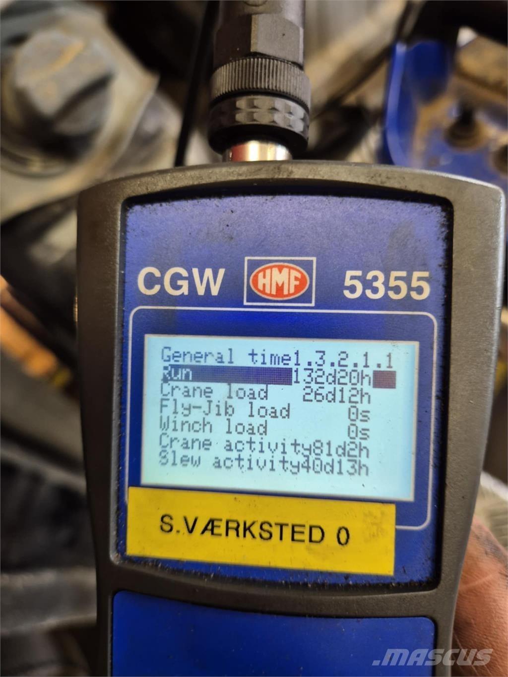 HMF 2620K5 RC Keltuvai-krautuvai
