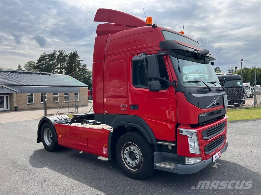 Volvo FM370 Naudoti vilkikai
