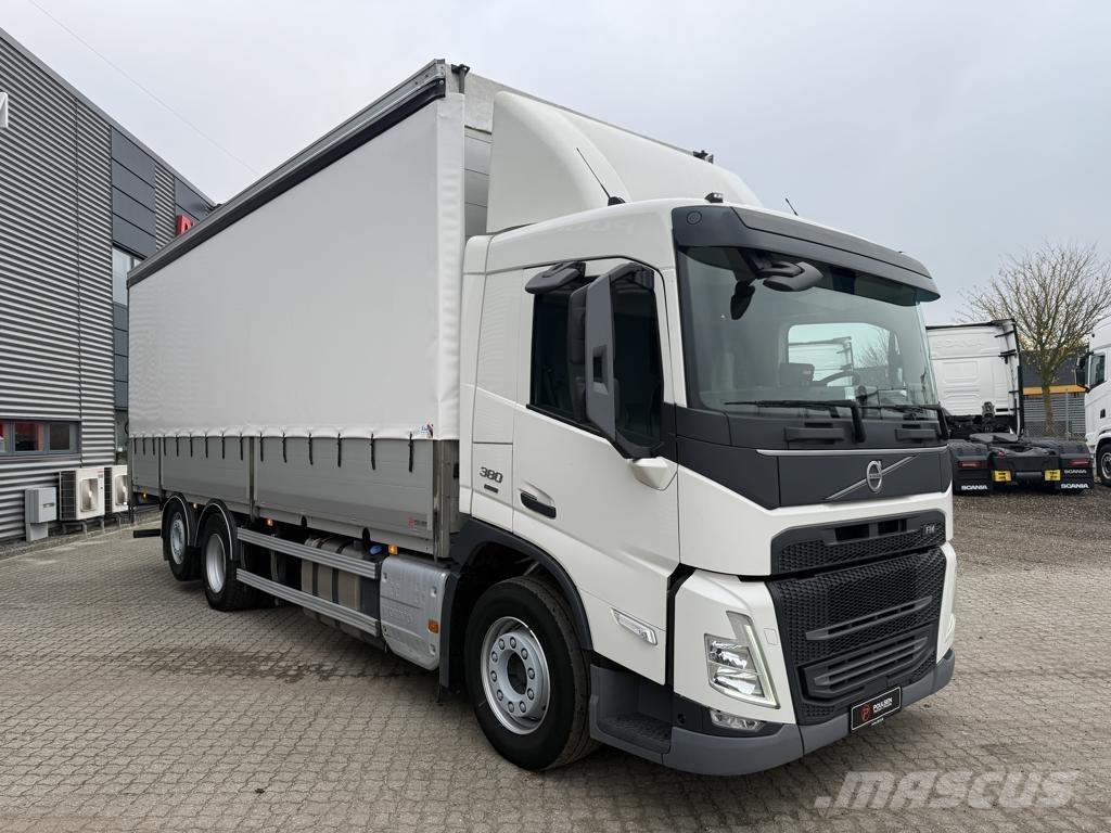 Volvo FM380 Priekabos su tentu