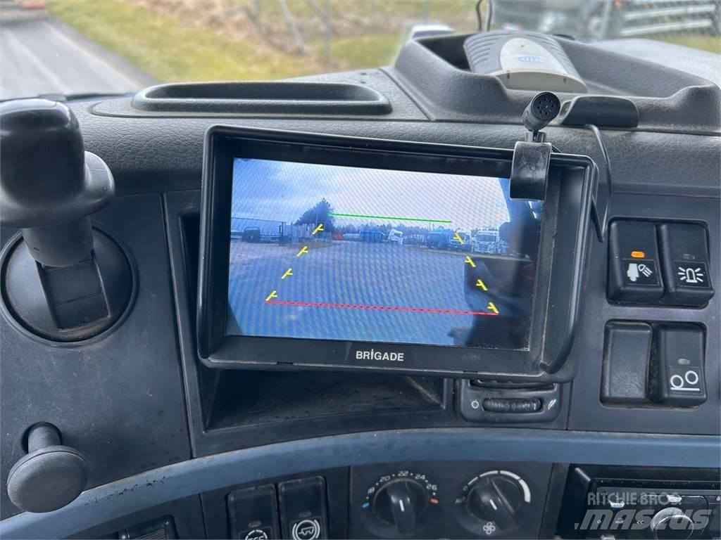Volvo FM400 8x4 Savivarčiai su kabeliniu keltuvu
