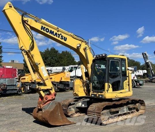 Komatsu  Kiti kranai