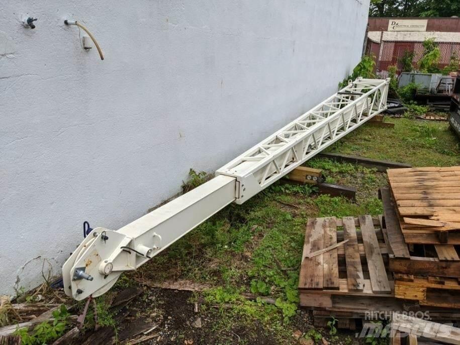 Terex  Sijos ir savivarčiai