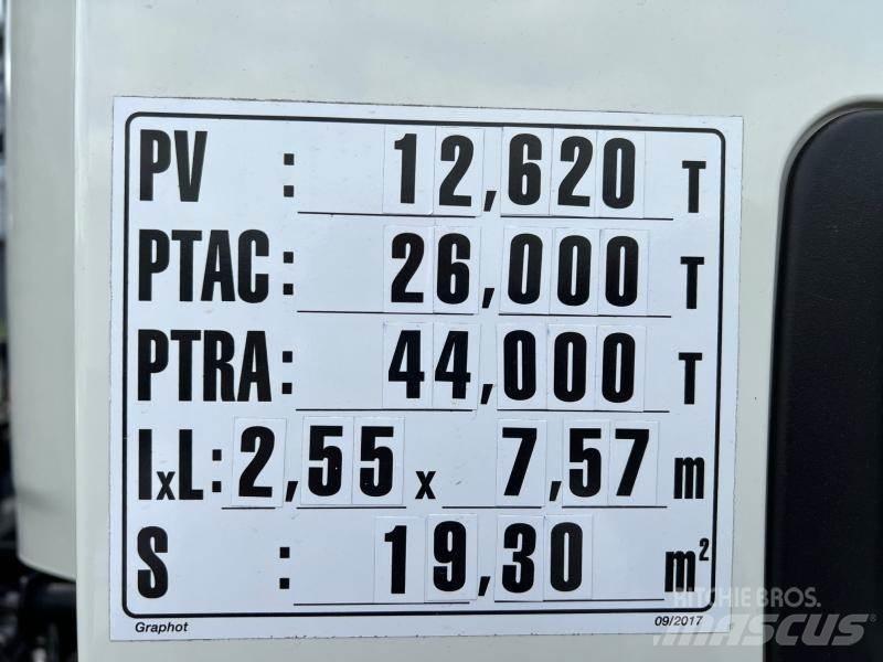 DAF CF Savivarčiai su kabeliniu keltuvu