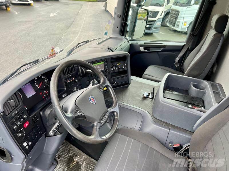 Scania P 410 Automobiliniai kranai