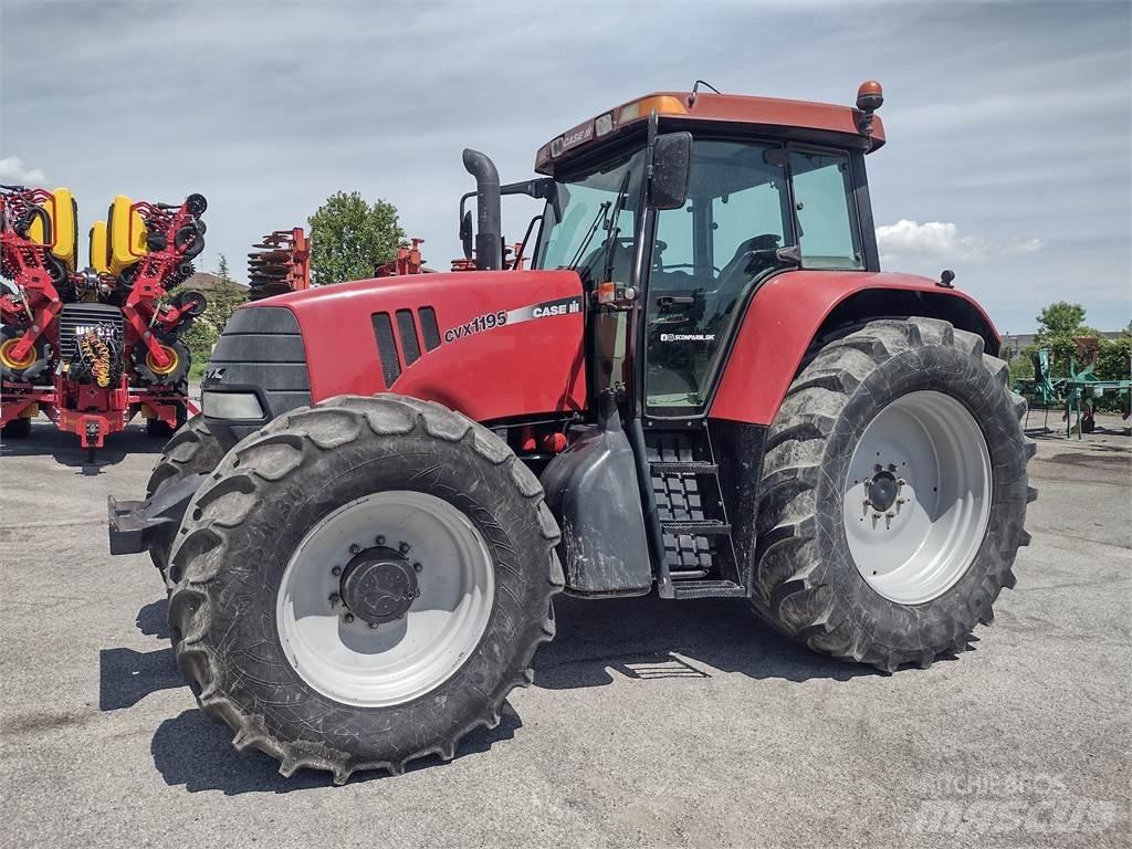 Case IH CVX 1190 Traktoriai
