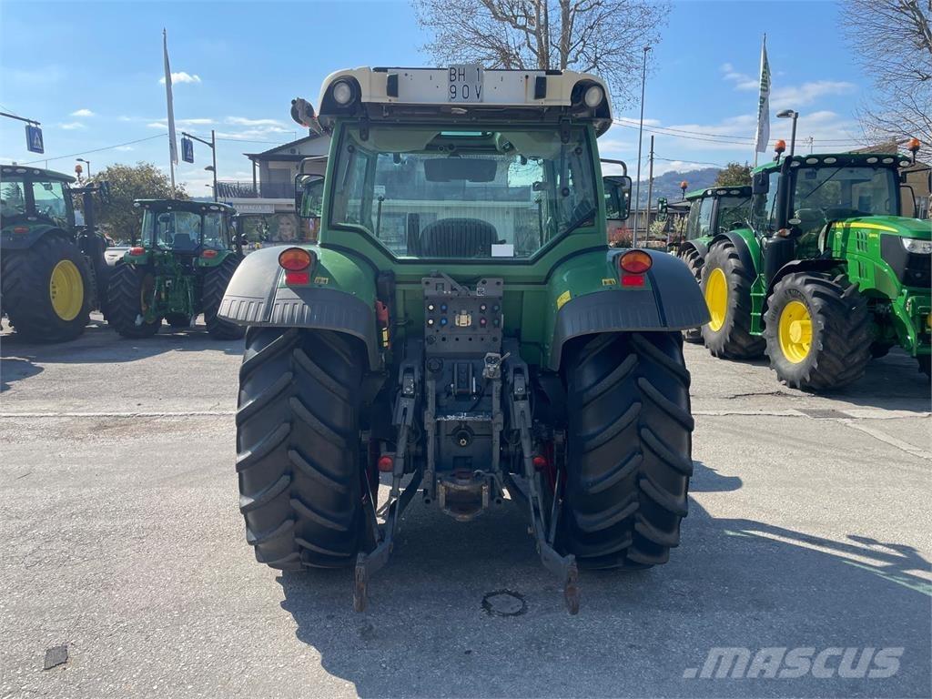 Fendt 211 VARIO Traktoriai