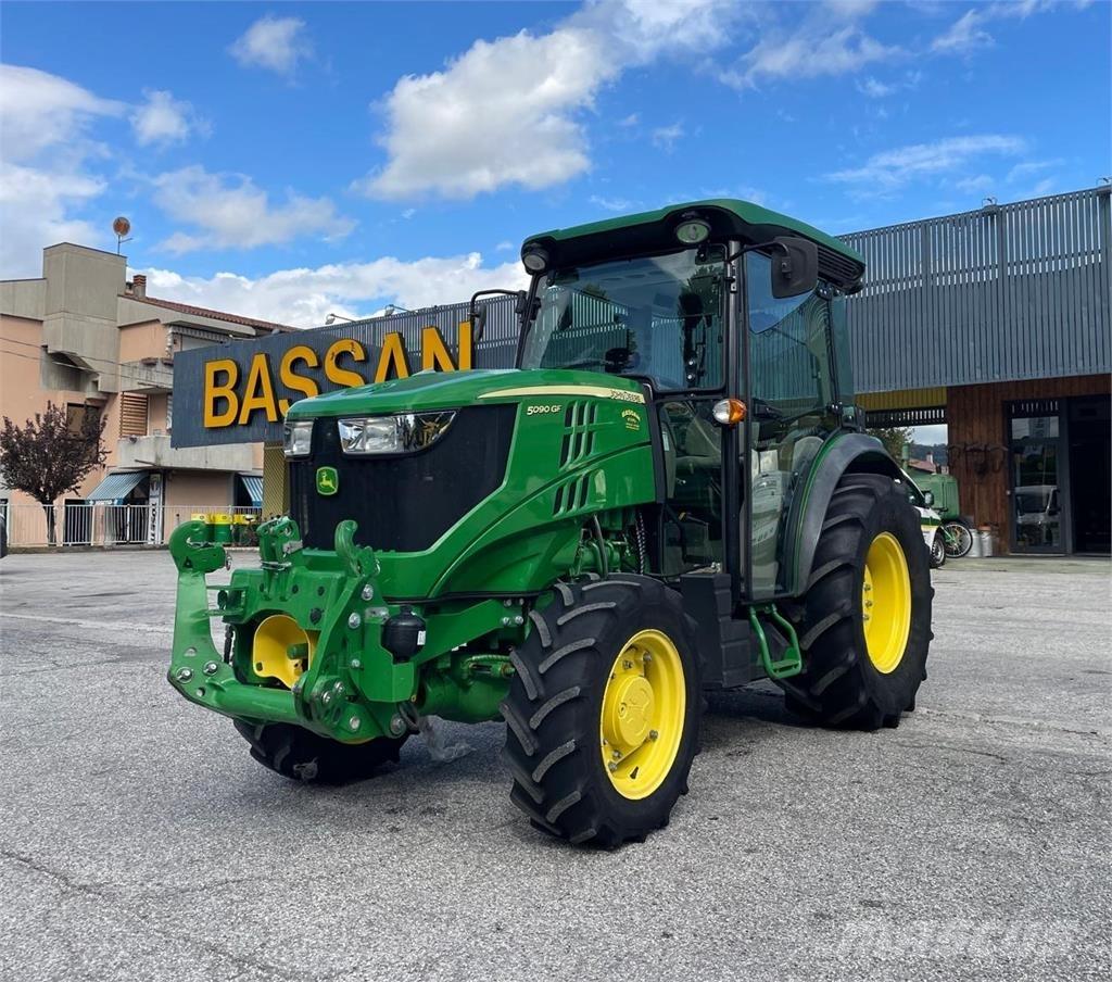 John Deere 5090 GF Traktoriai