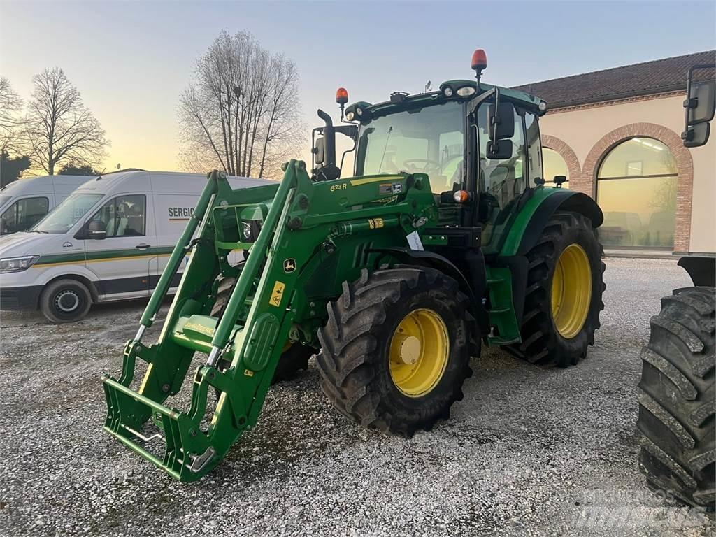 John Deere 6110 R Traktoriai