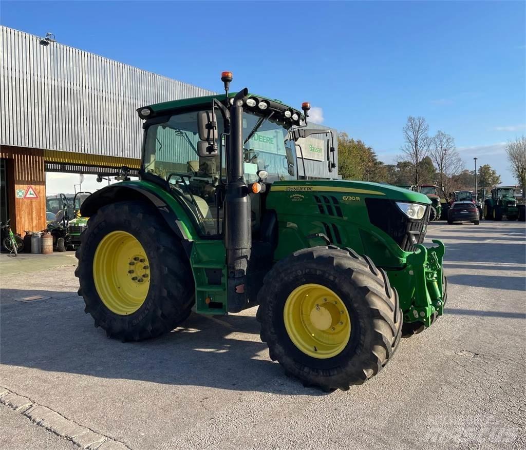 John Deere 6130 R Traktoriai
