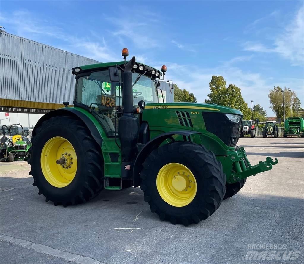 John Deere 6175 R Traktoriai