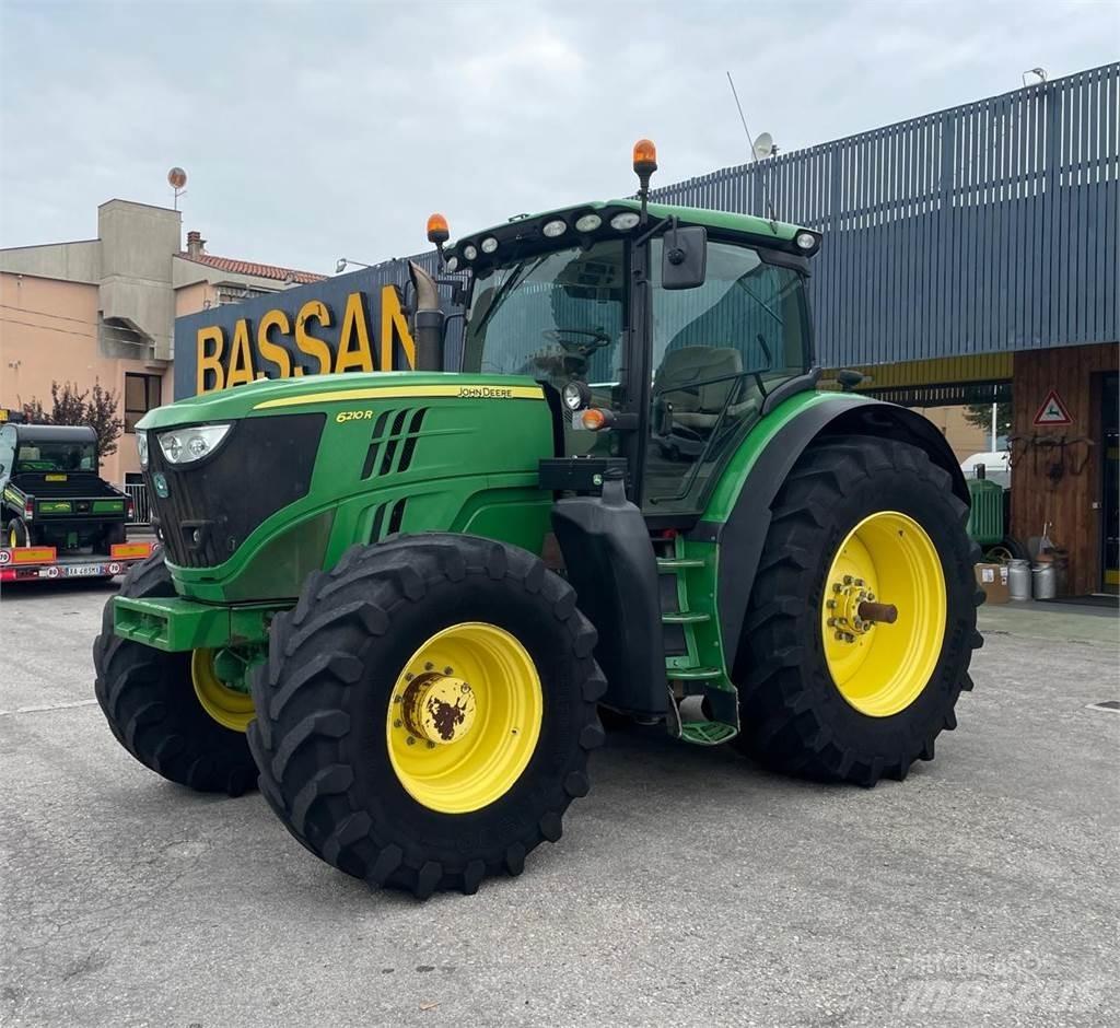 John Deere 6210 R Traktoriai