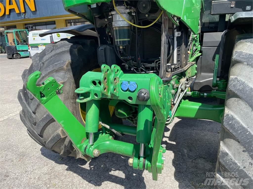 John Deere 6210 R Traktoriai