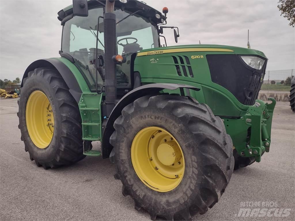 John Deere 6210 R Traktoriai