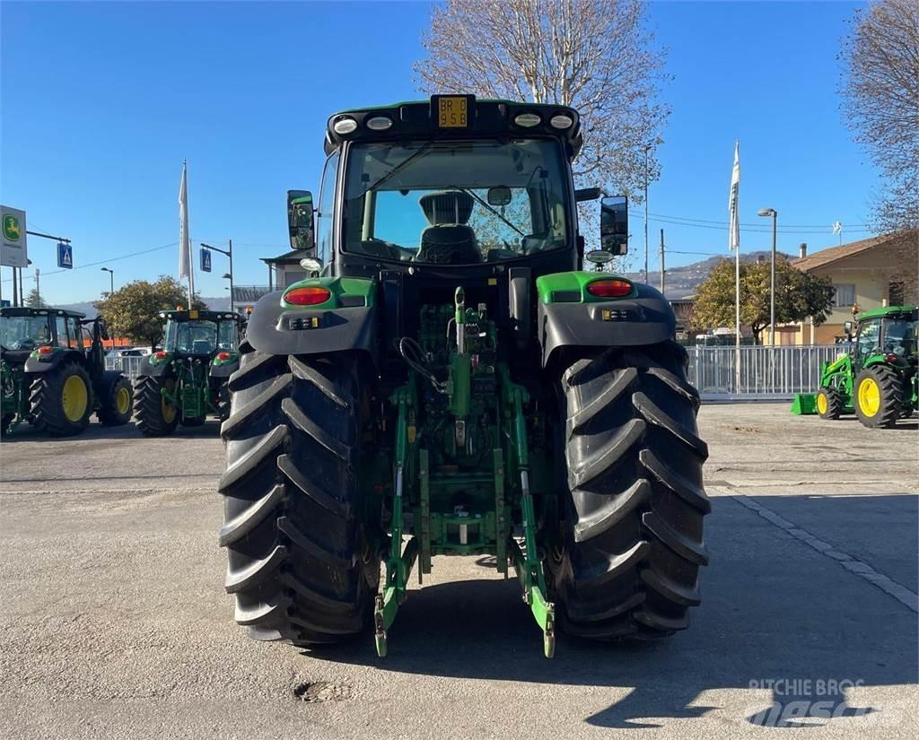John Deere 6250 R Traktoriai