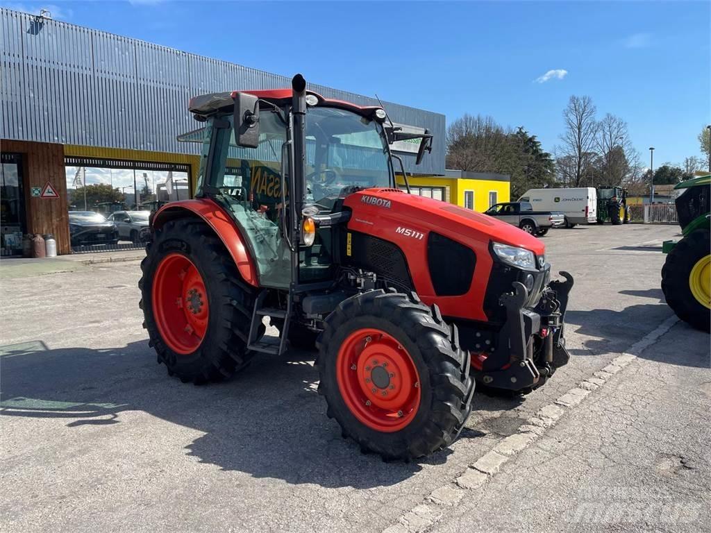 Kubota 5111 M Traktoriai
