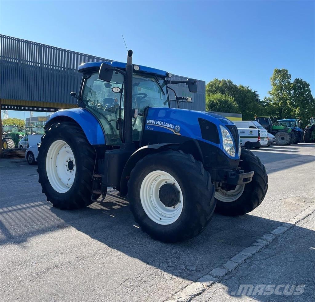 New Holland T7 210 Traktoriai