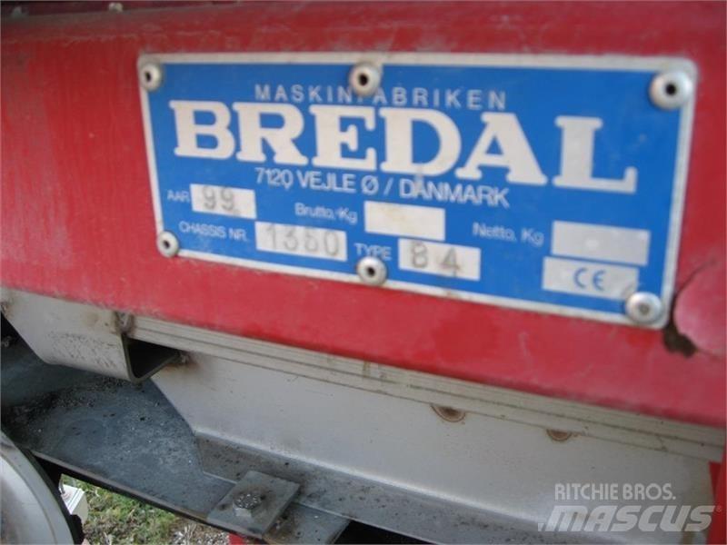 Bredal B 4 Mineralinių trąšų barstytuvai