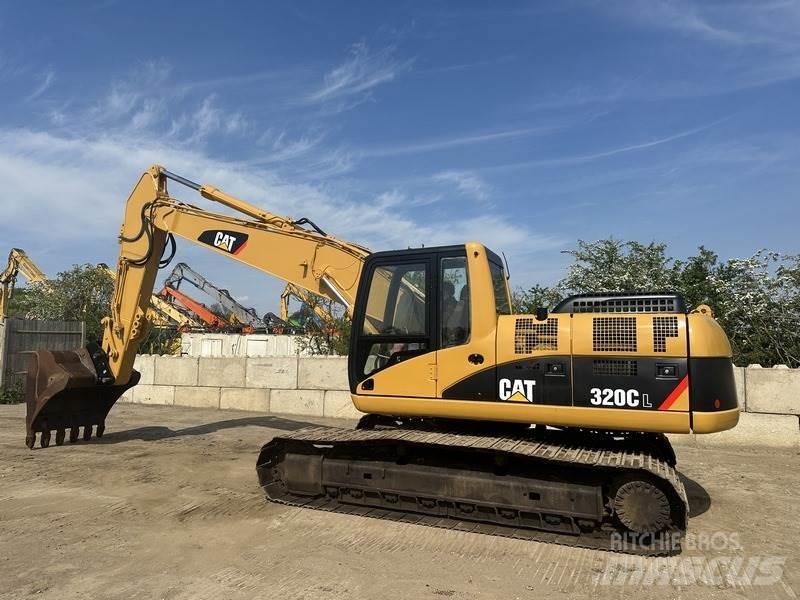 CAT 320 Vikšriniai ekskavatoriai