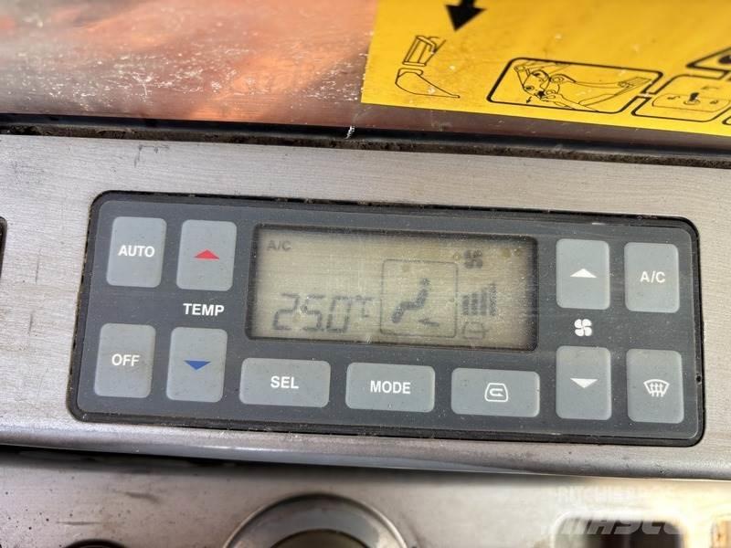 Doosan DX480LC Vikšriniai ekskavatoriai