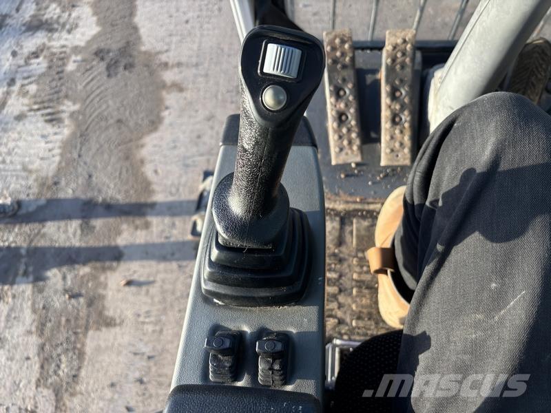 Fuchs MHL250 Krovimas/Kėlimas - Kita