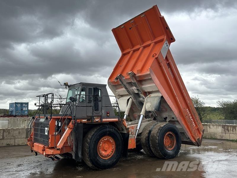 Hitachi EH1100-5 Karjeriniai savivarčiai