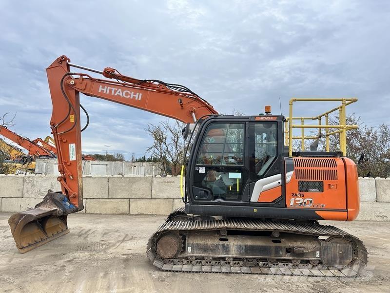 Hitachi ZX130 Vikšriniai ekskavatoriai