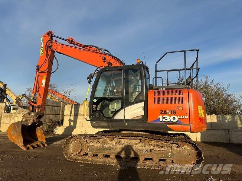 Hitachi ZX130 Vikšriniai ekskavatoriai
