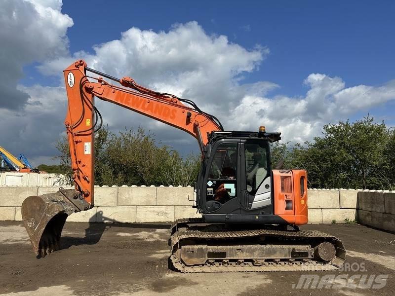 Hitachi ZX135 Vikšriniai ekskavatoriai