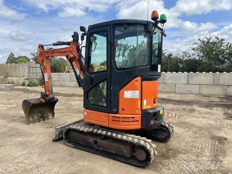 Hitachi ZX26U-5A CR Vikšriniai ekskavatoriai
