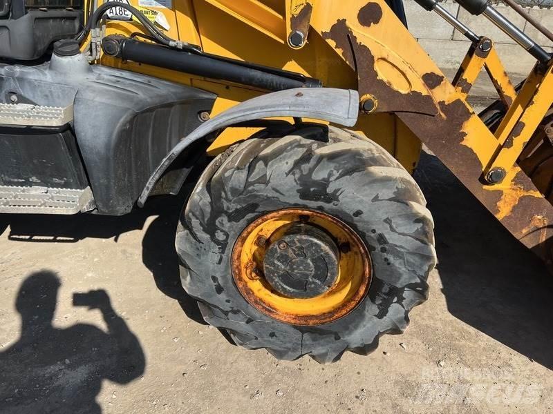 JCB 3CX Sitemaster Ekskavatoriniai krautuvai