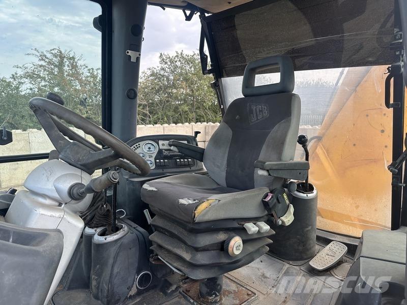 JCB 4CX Sitemaster Ekskavatoriniai krautuvai