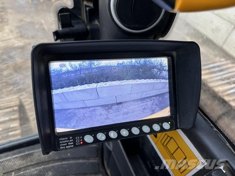 JCB JS370 LC T4 Vikšriniai ekskavatoriai