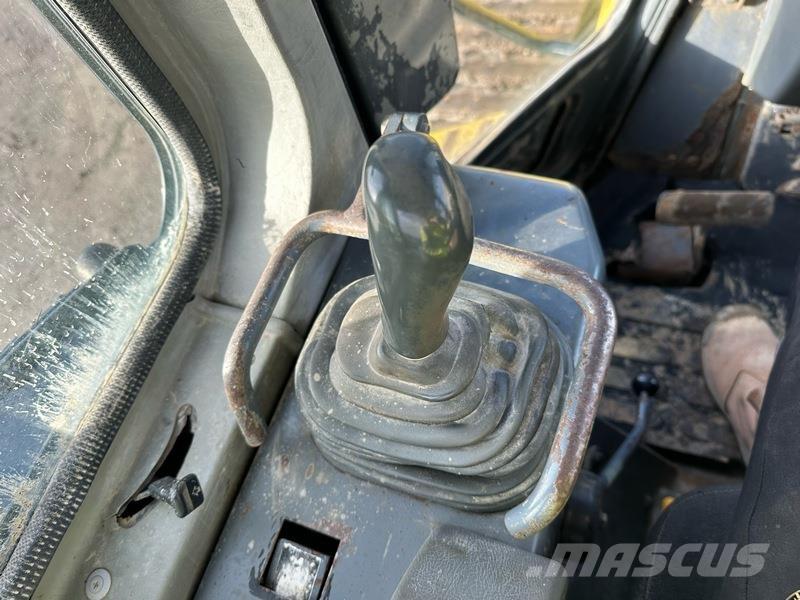 Komatsu D41E-6 Vikšriniai buldozeriai