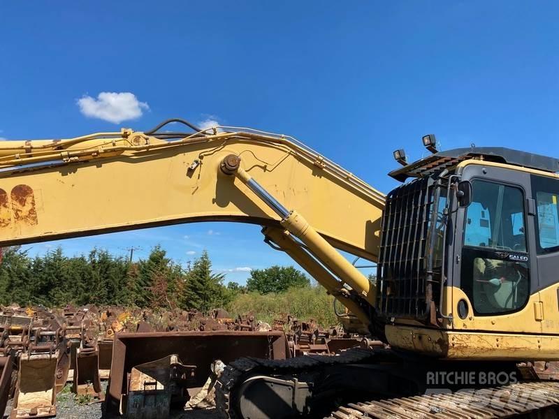 Komatsu PC450LC-8 Vikšriniai ekskavatoriai