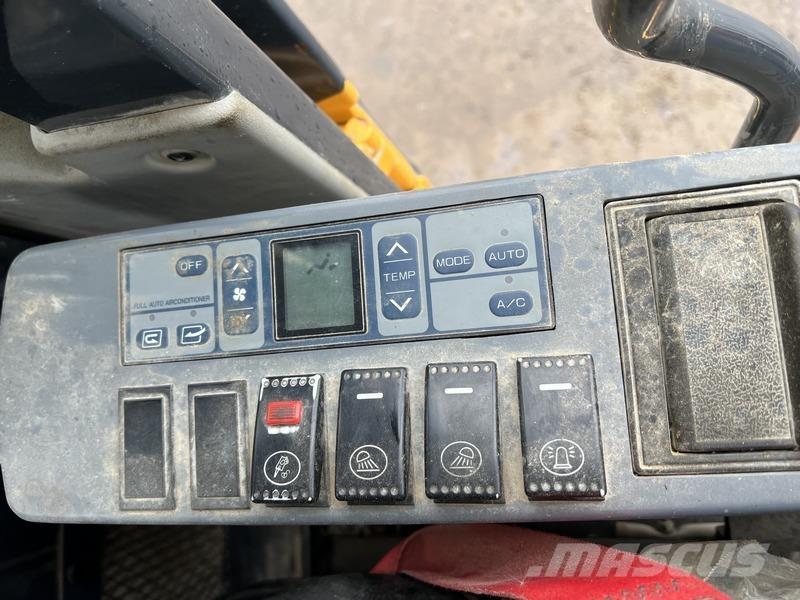 LiuGong CLG933 Vikšriniai ekskavatoriai