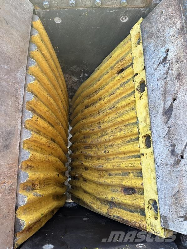 McCloskey J50 Trupintuvai